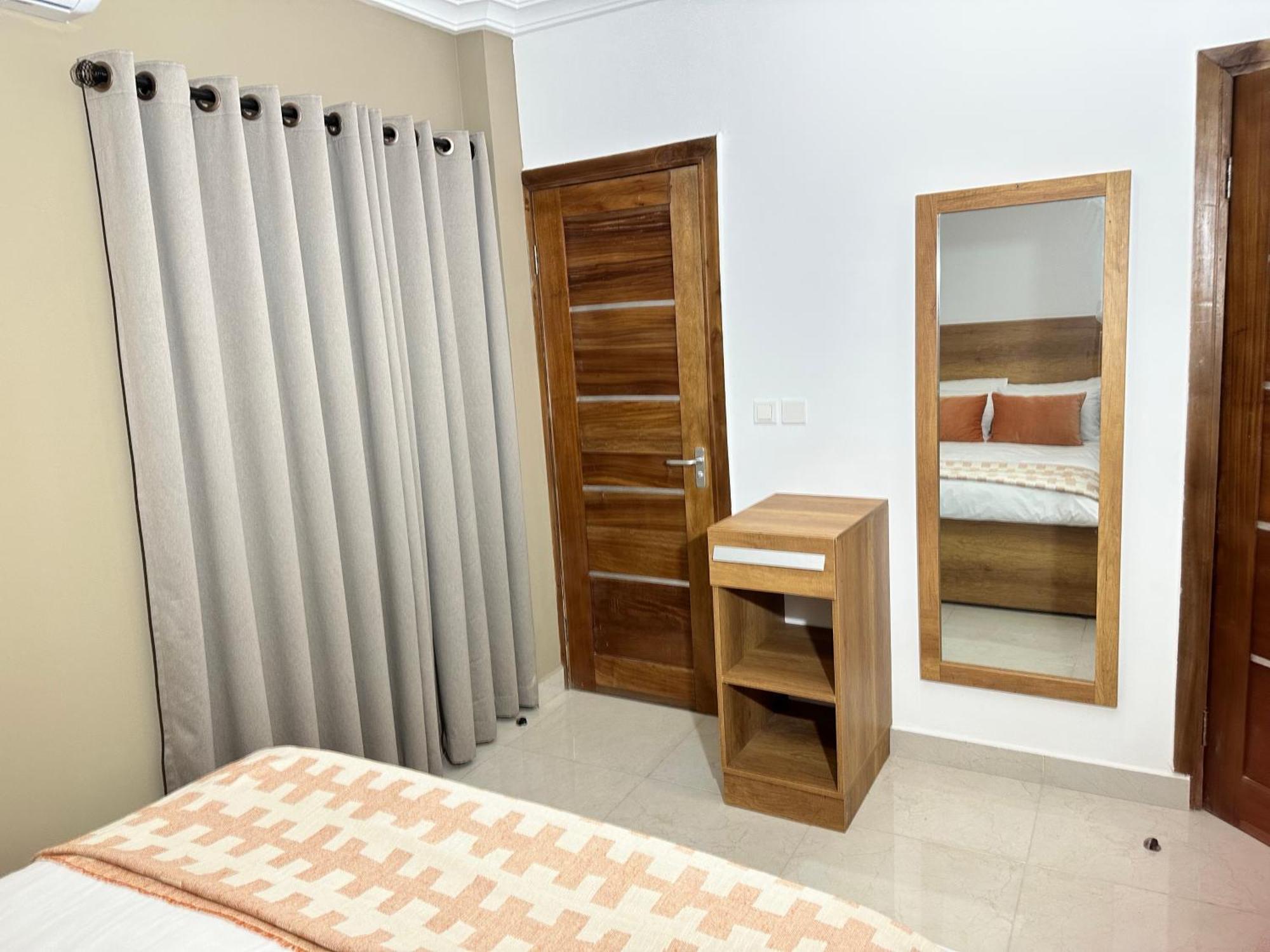 Westlands Tower - Ghana Villas Accra Exterior photo